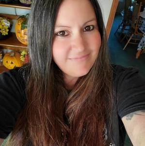 Meet your Posher, Carrie